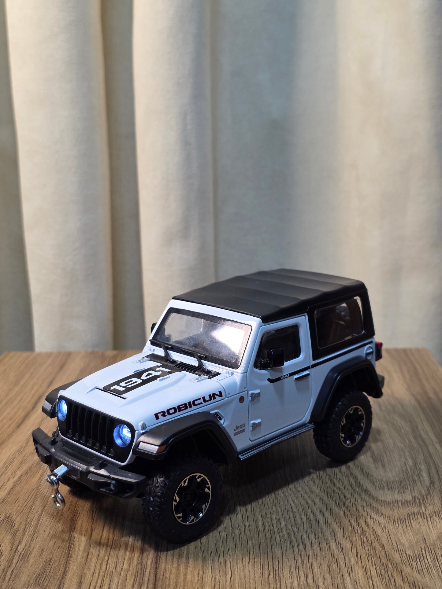 Jeep Wrangler Rubicon 1:24