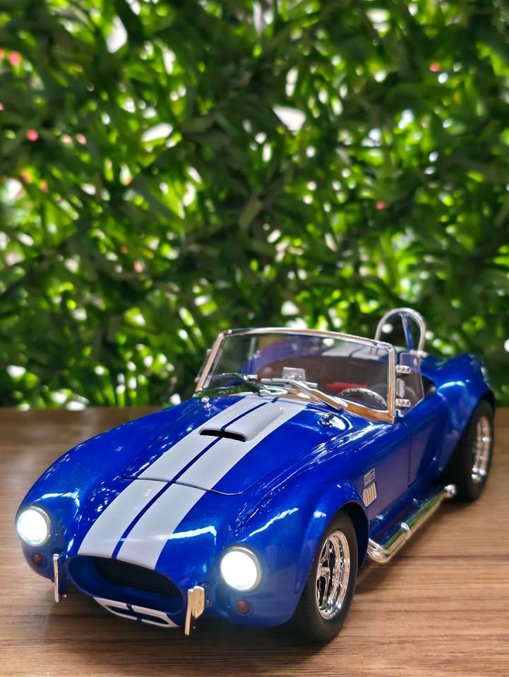 1965 AC COBRA - 50 ლარი ( 25 სმ ) Bagitoys.ge
